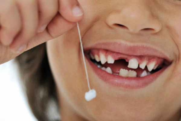 Lưu trữ tế bào gốc từ răng sữa có thể cứu con bạn trong tương lai